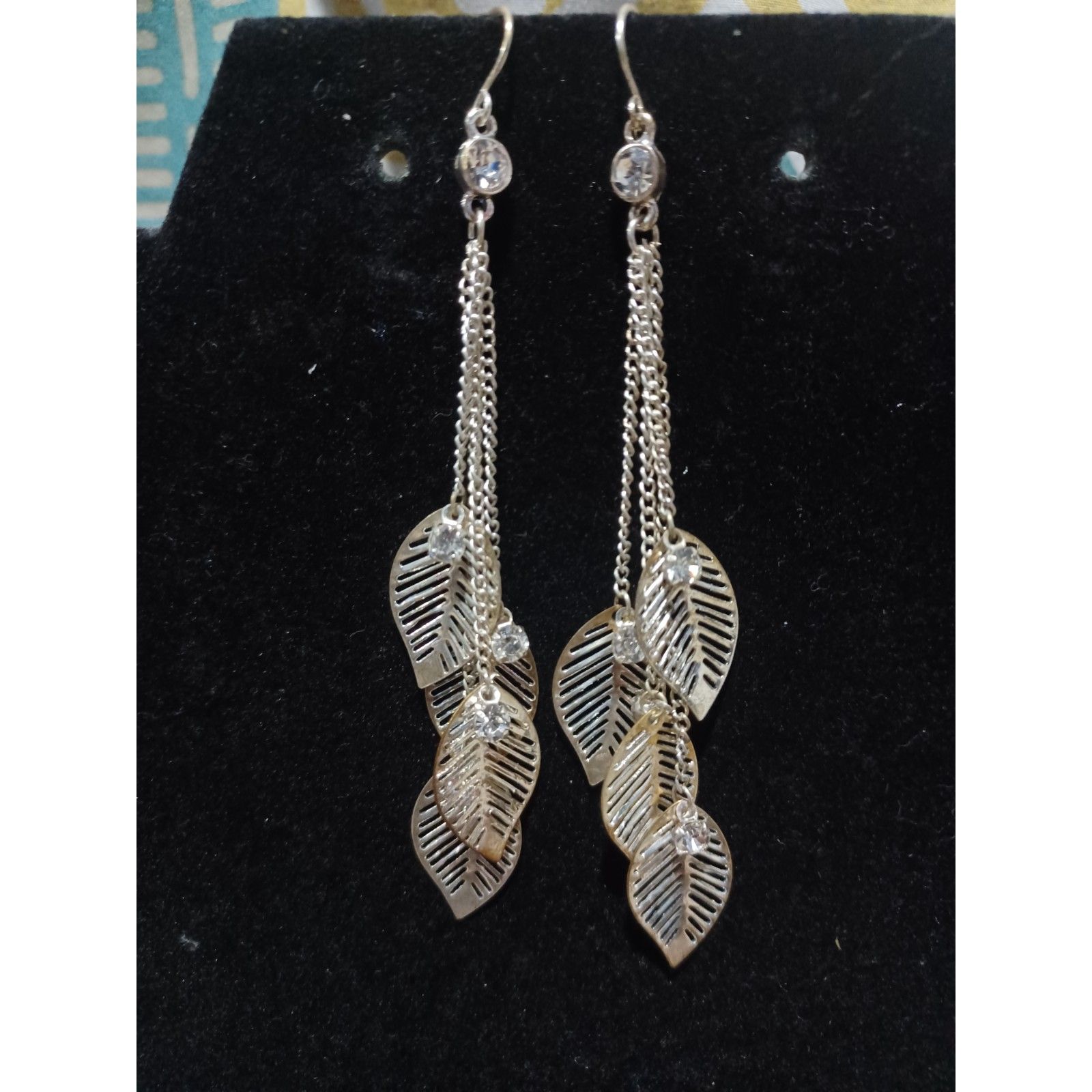 Mi Amore Silver-Toned Multi-Chain Leaf Charm Dangle Earrings